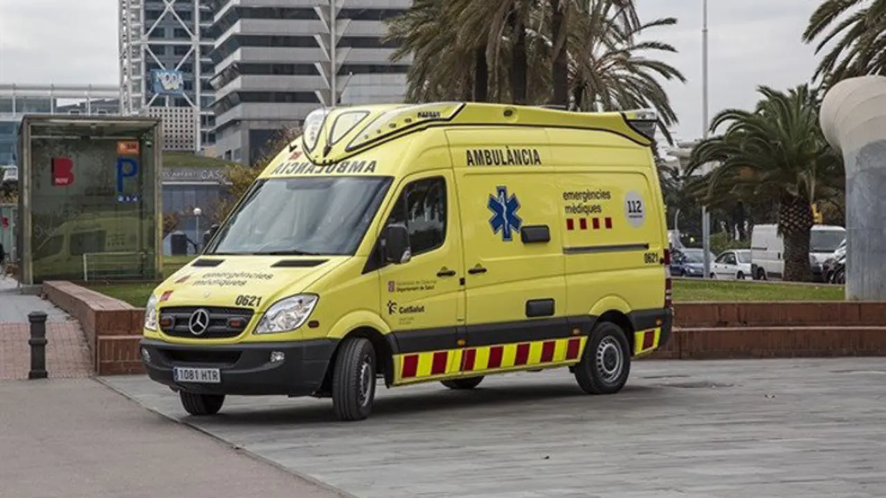 Ambulancia del Servicio de Emergencias M&eacute;dicas de Barcelona