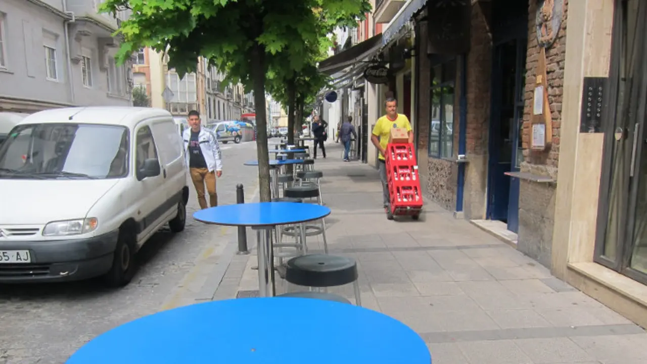 El sector servicios gana peso en detrimento de la industria