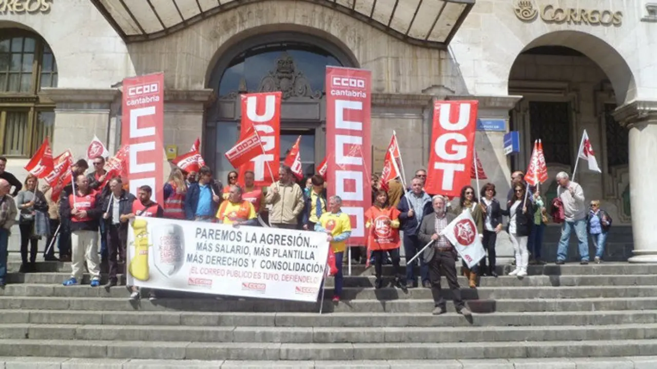 Los sindicatos contemplan la posibilidad de una huelga general si los recortes finalmente se llevan a cabo