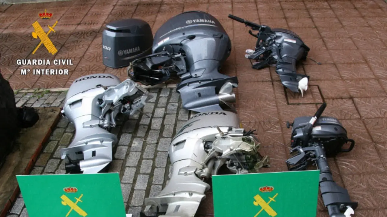 Imagen de los seis motores sustra&iacute;dos