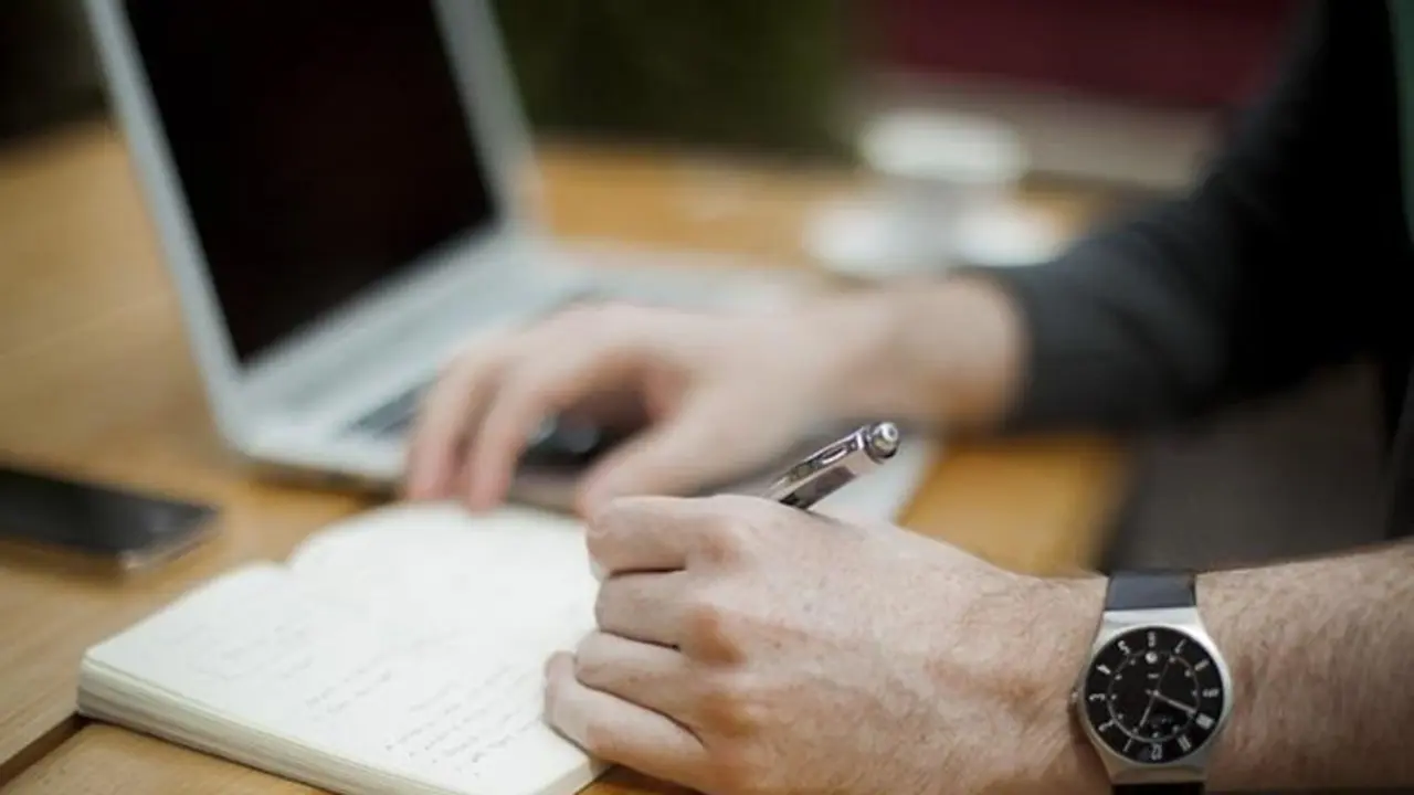 Falso aut&oacute;nomo