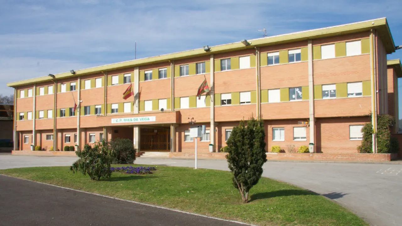 Colegio Mies de Vega