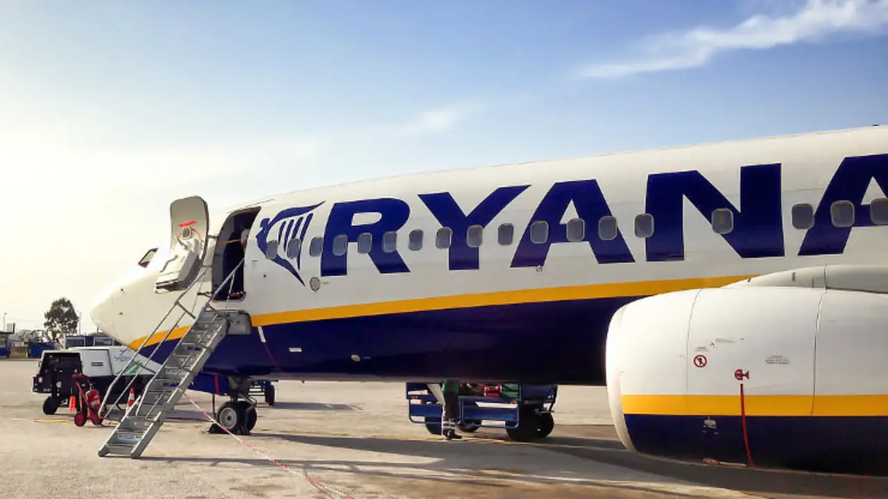 Avi&oacute;n de Ryanair