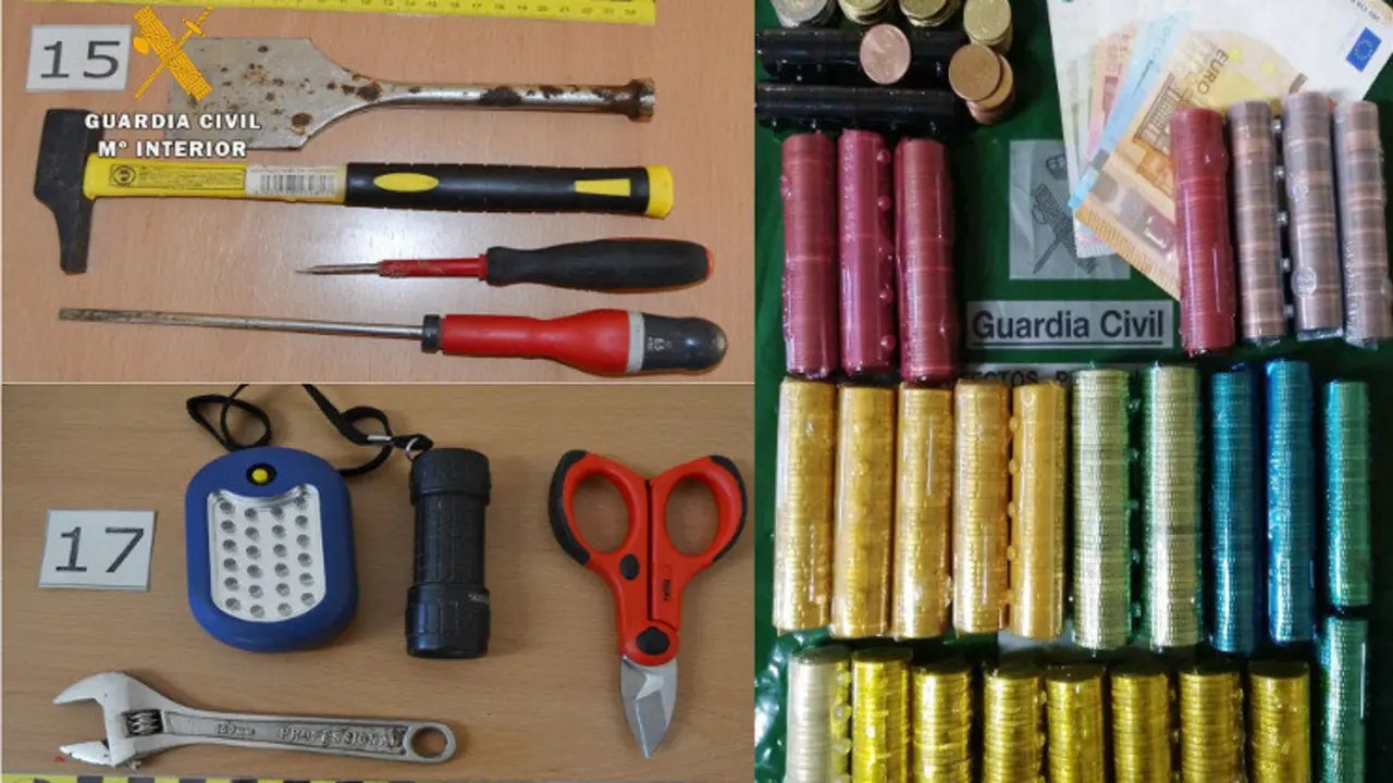 Algunos de los objetos intervenidos por la Guardia Civil