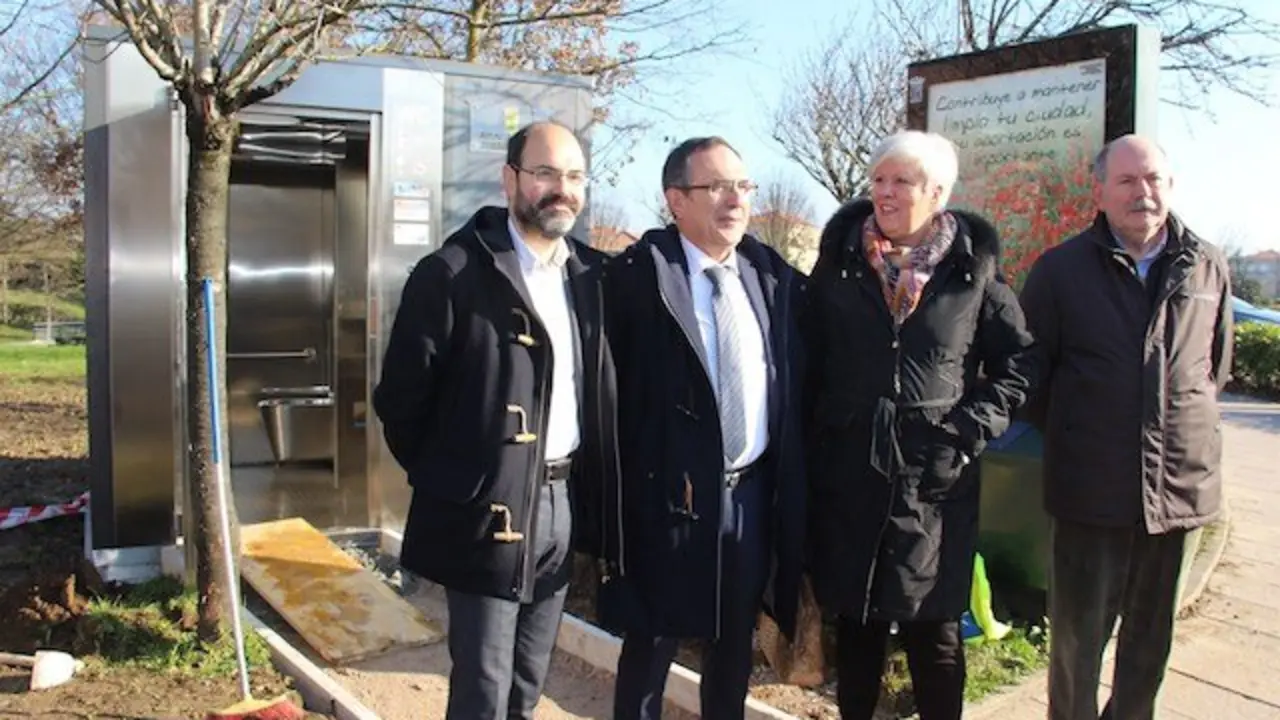 Ba&ntilde;os P&uacute;blicos