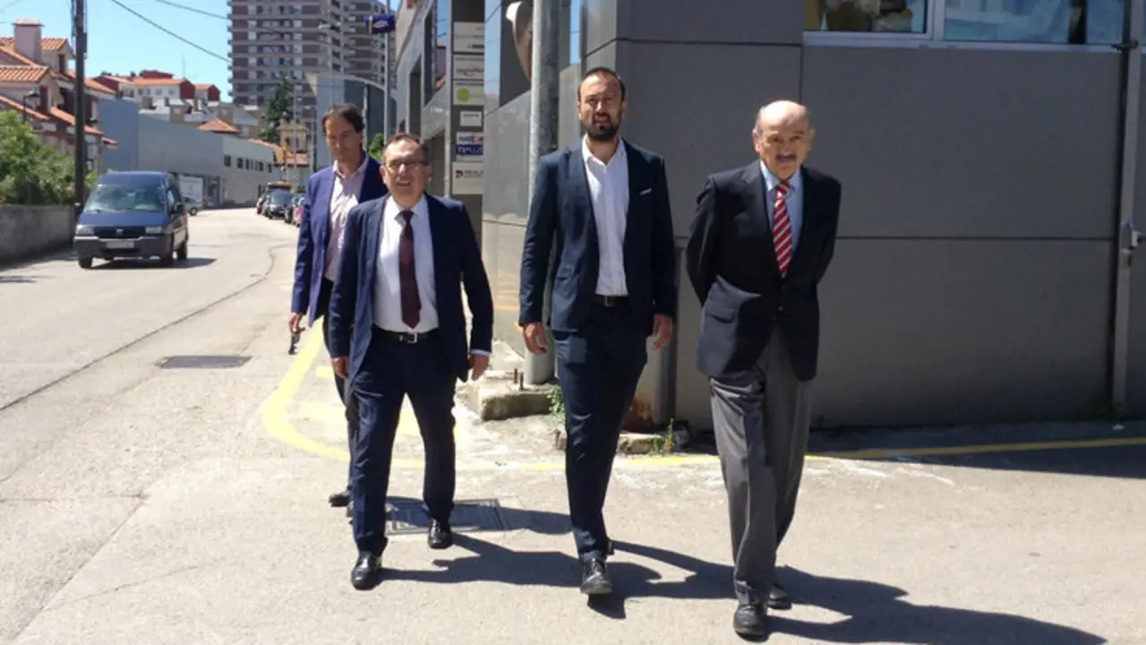 Visita de las autoridades a las obras