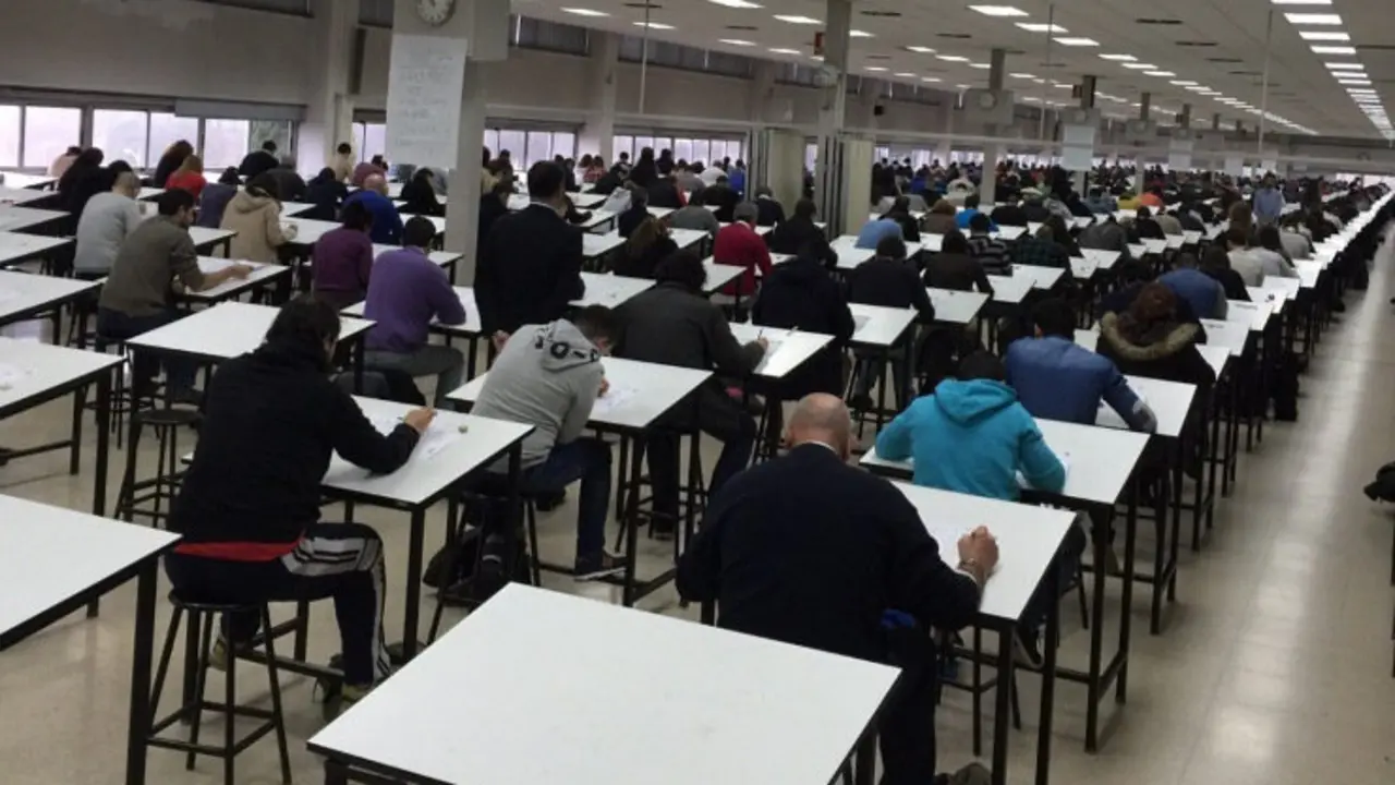 El ministro de Educaci&oacute;n propuso hace un par de semanas impulsar %22un MIR educativo de dos a&ntilde;os%22 de duraci&oacute;n