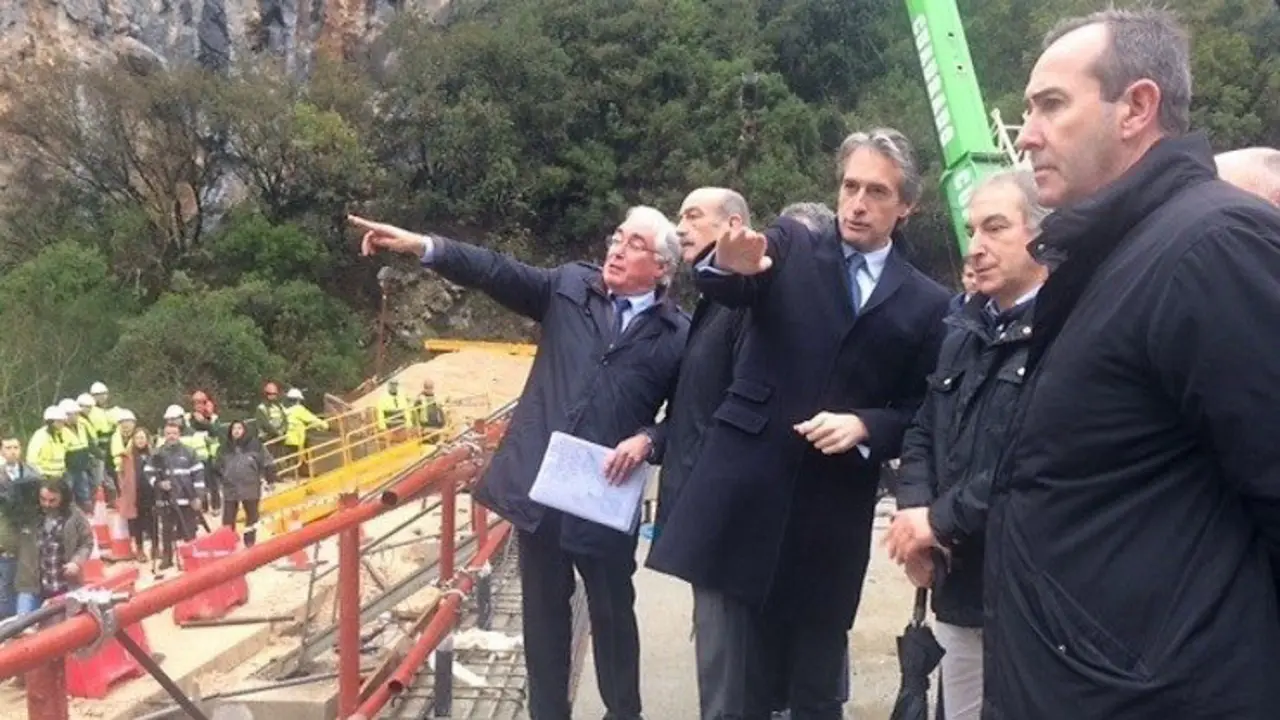 Los terrenos a expropiar en las obras del Desfiladero de la Hermida se conocer&aacute;n en primavera