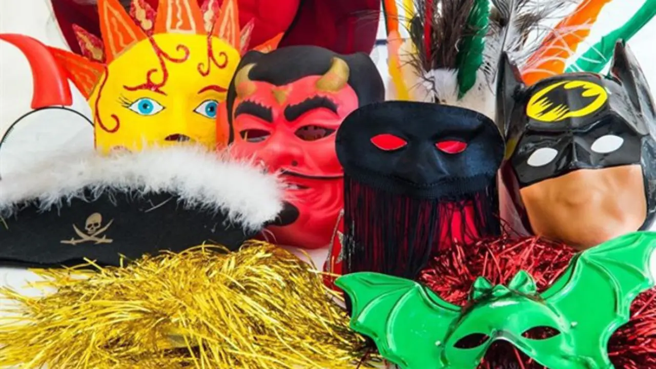 El hombre entr&oacute; en la casa de su vecina con una careta durante los Carnavales