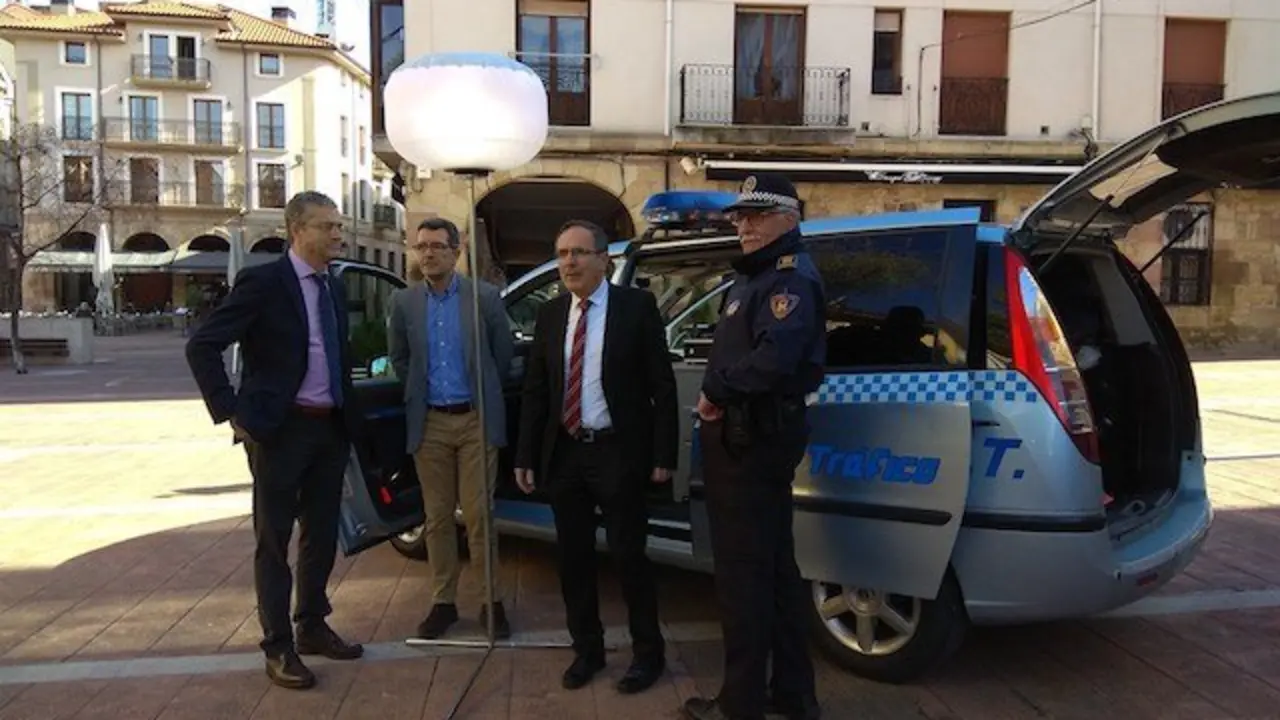Nueva furgoneta de la Policia Local de Torrelavega