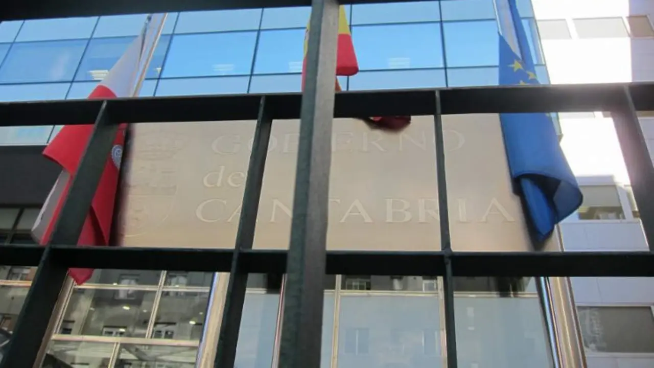 Sede central del Gobierno de Cantabria