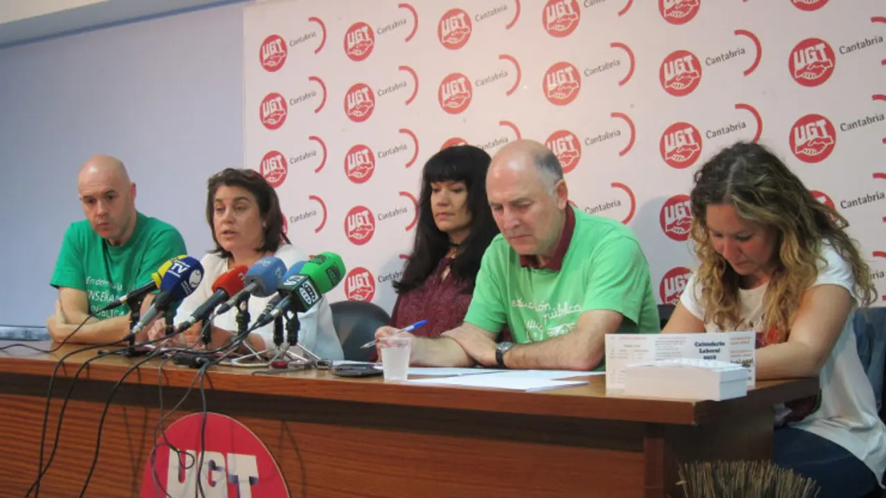 Rueda de prensa de la Junta de Personal Docente, este martes en Santander