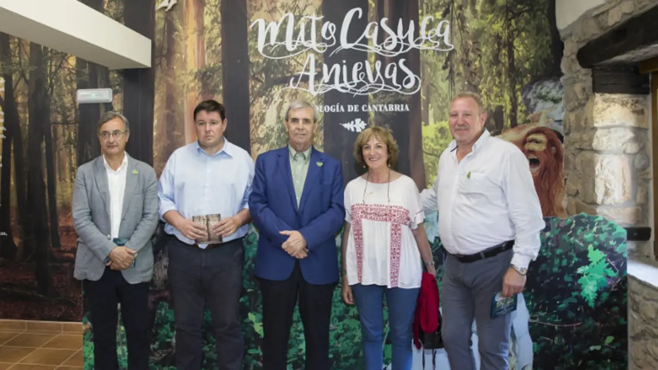 Garc&iacute;a Carmona, Colsa, De la Sierra, Ranea y Pern&iacute;a, en la Mitocasuca