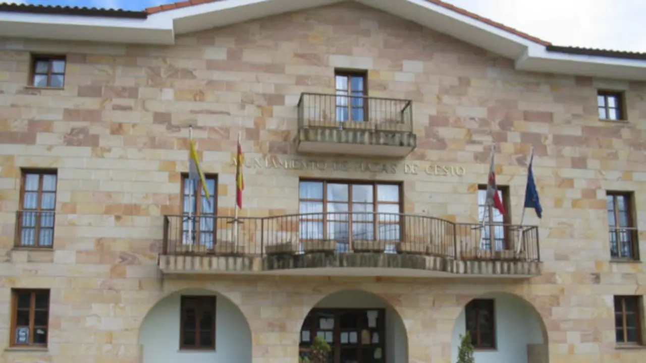 Fachada exterior Ayuntamiento de Hazas de Cesto