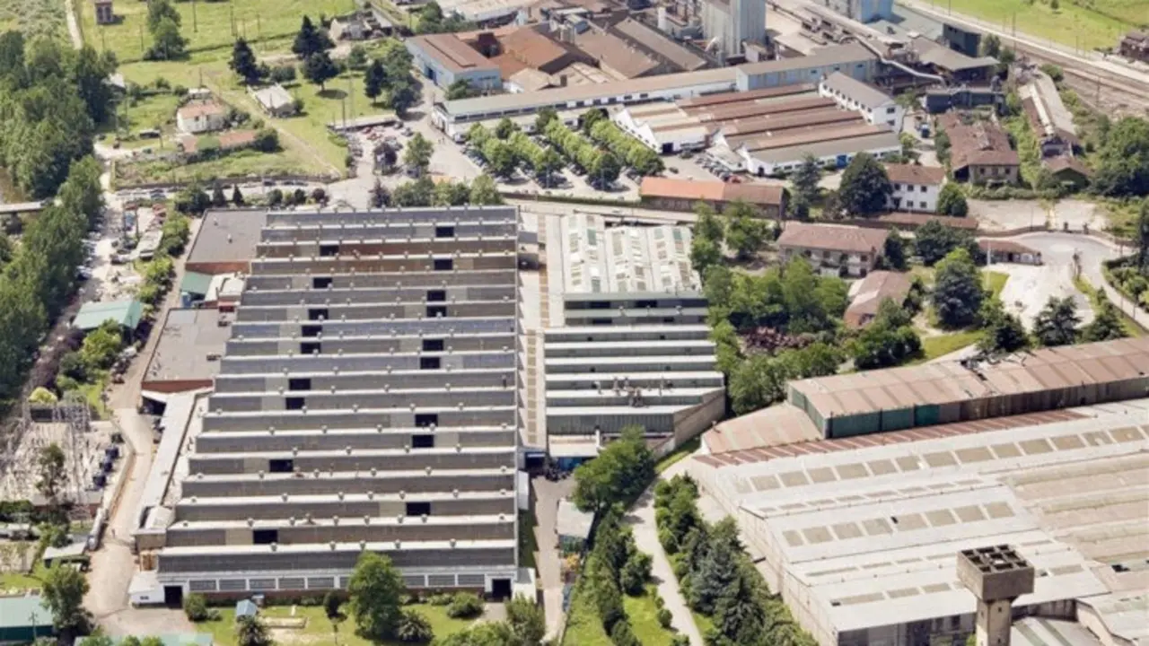 F&aacute;brica de Nissan en Los Corrales de Buelna