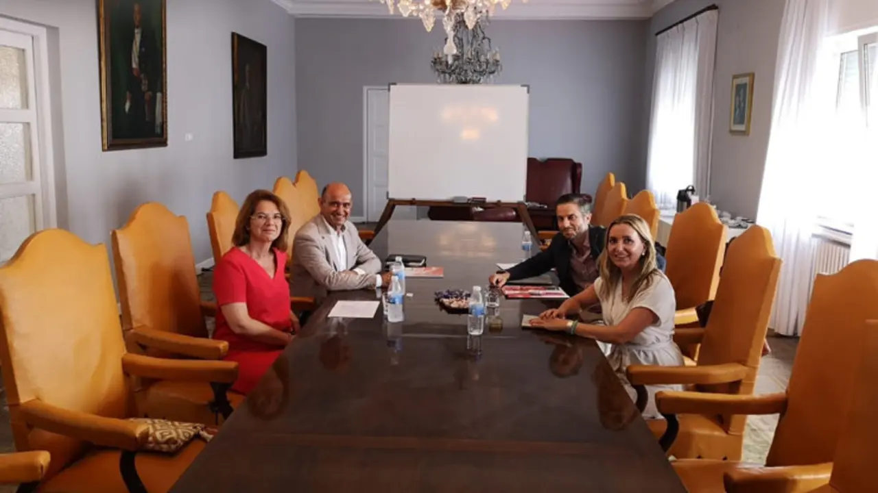 Reuni&oacute;n-con-asociaciones