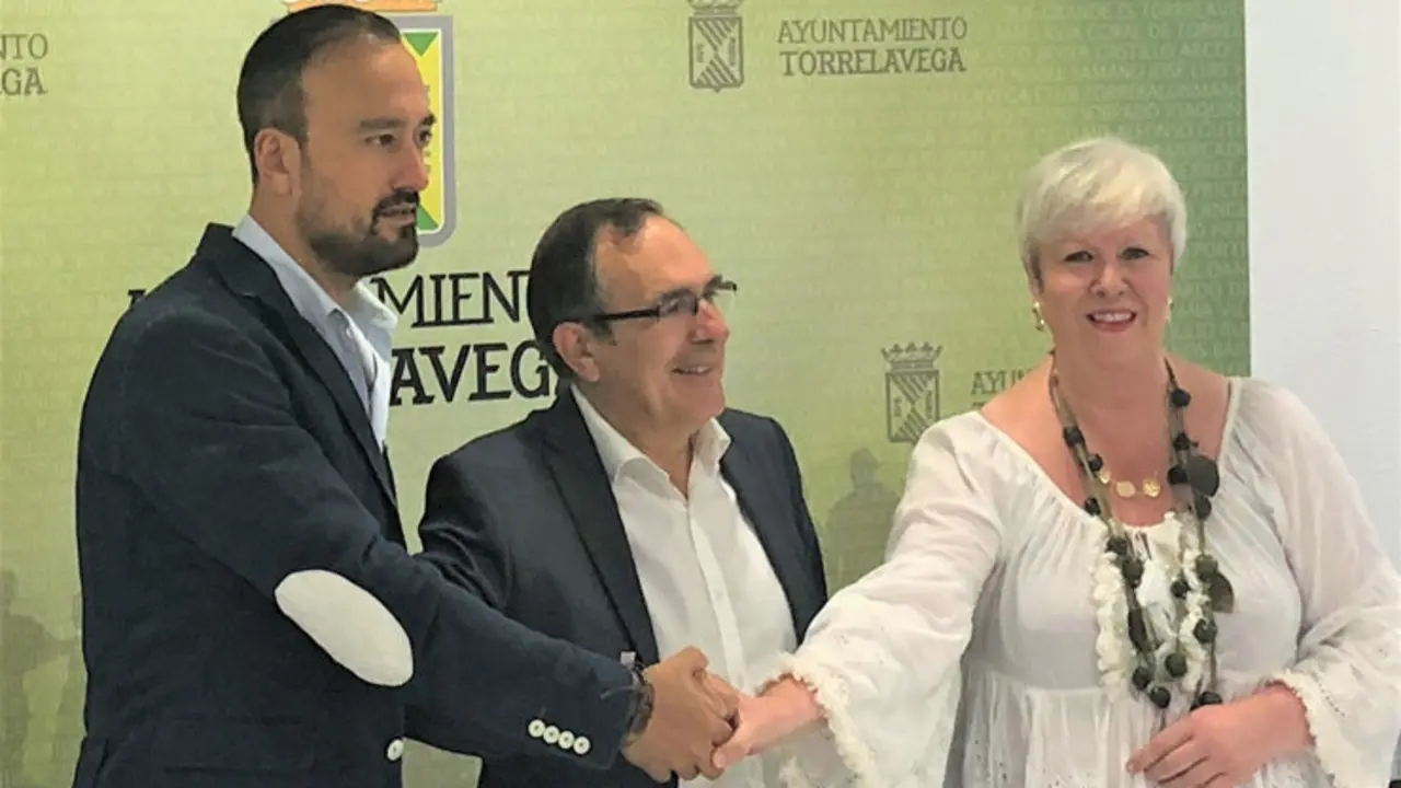 Acuerdo-entre-PSOE,-PRC-y-T