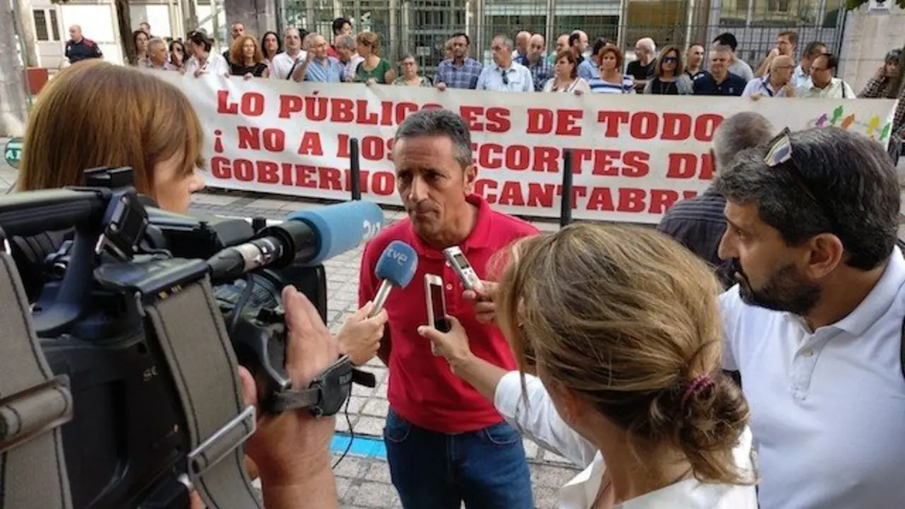 Trabajadores de depuradoras amenazan con nuevas huelgas si no se %22reconduce%22 la negociaci&oacute;n con el Gobierno  