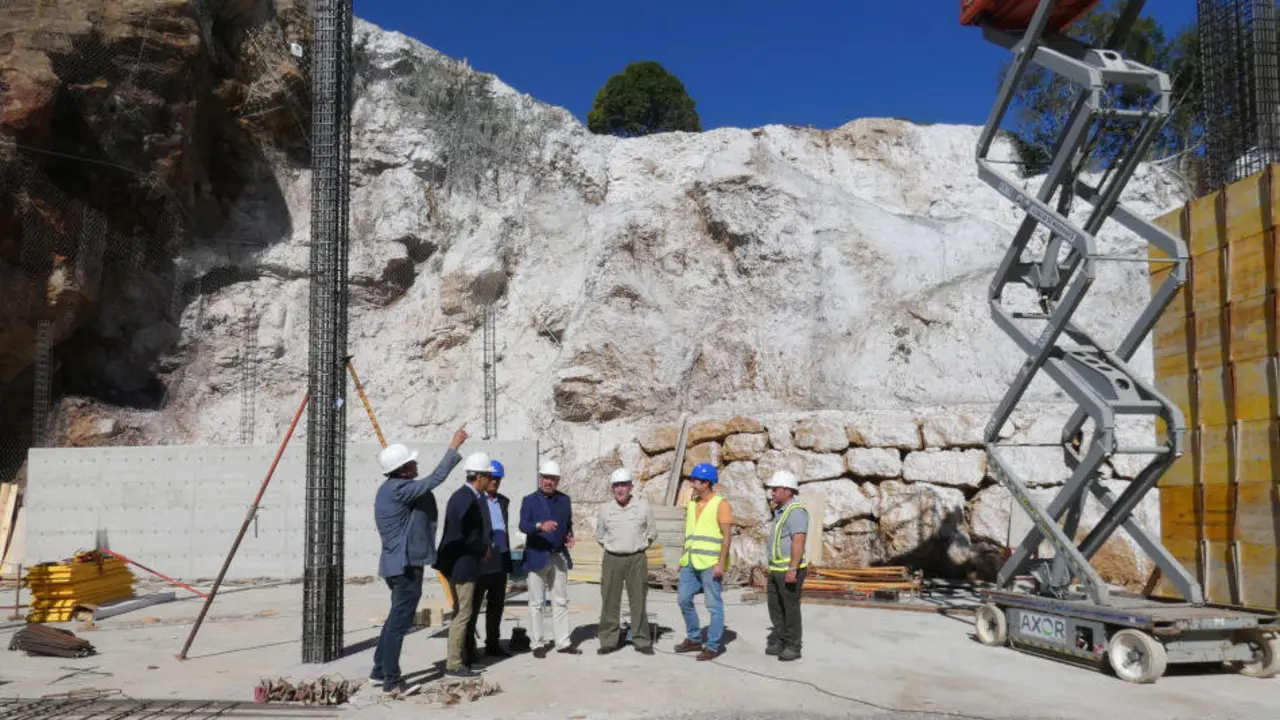 Nueva caseta jirafas Cab&aacute;rceno