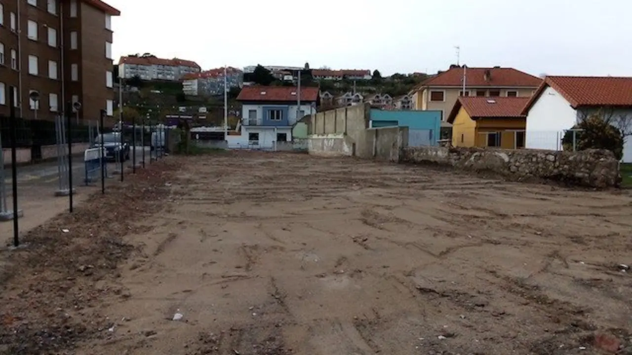 Solar tras la demolici&oacute;n