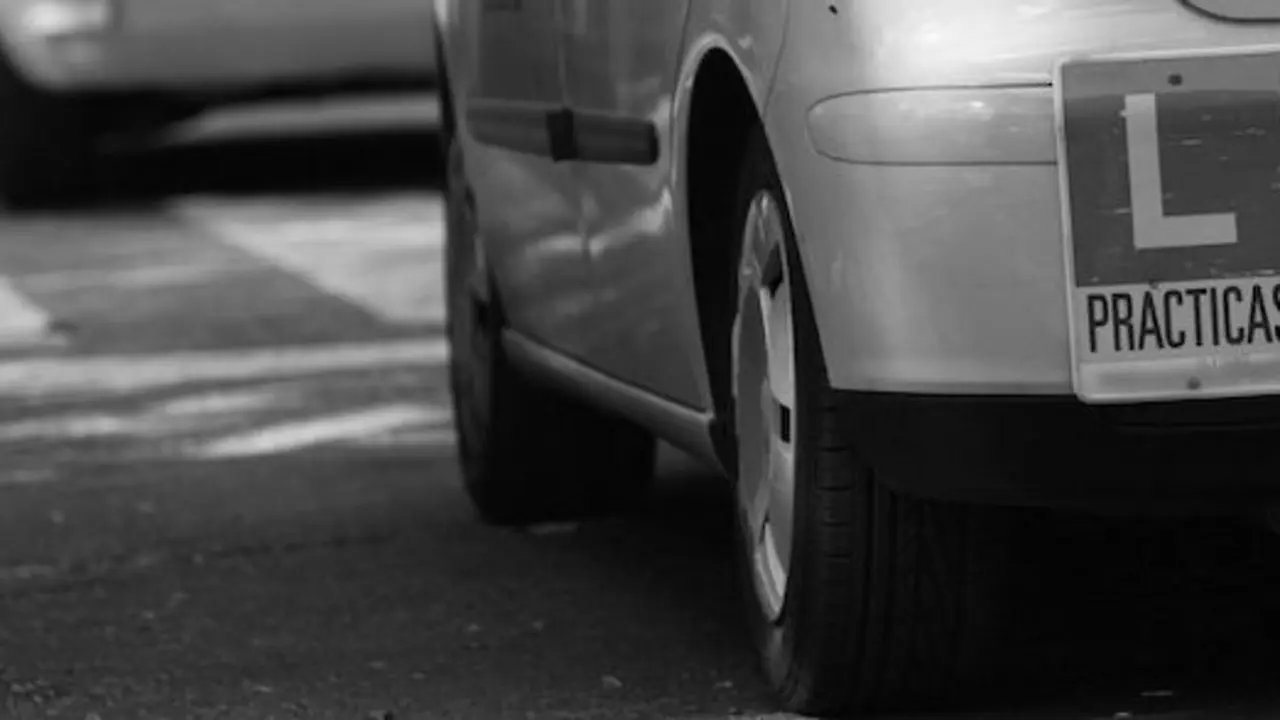 Coche en pr&aacute;cticas