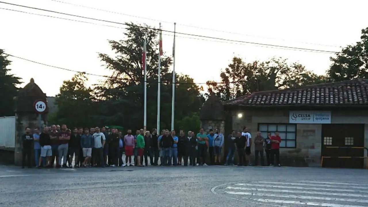 Huelga en la f&aacute;brica de Global Special Steel Products en Los Corrales de Buelna