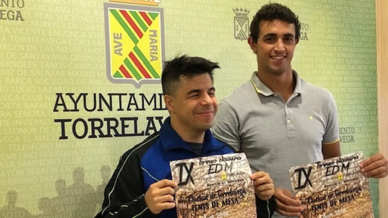 EuropaPress_2297681_Presentaci&oacute;n_IX_Torneo_Clausura_EDM_'Ciudad_de_Torrelavega'_de_tenis_de_mesa