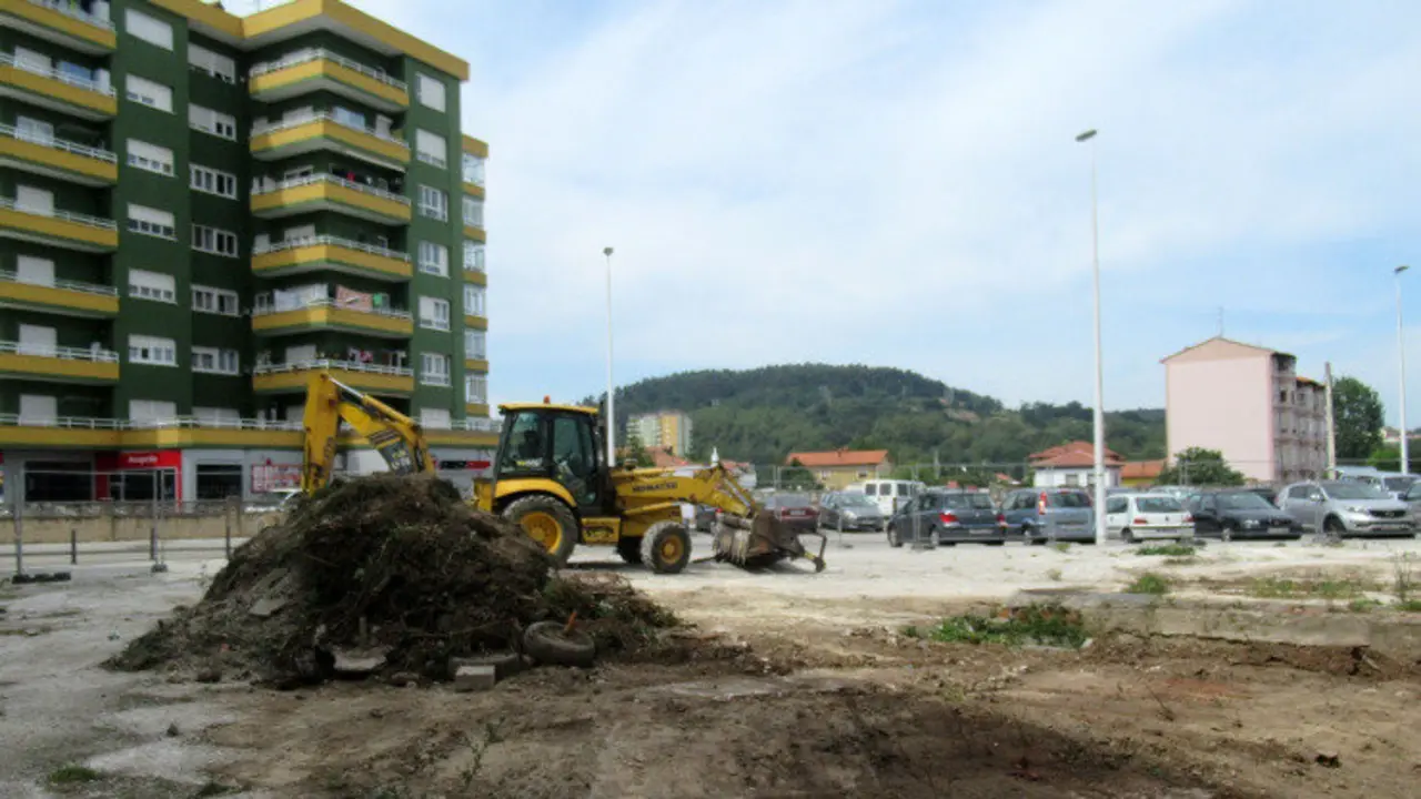 EuropaPress_2309456_Comienzo_de_las_obras_de_la_Plaza_de_las_Nuevas_Tecnolog&iacute;as