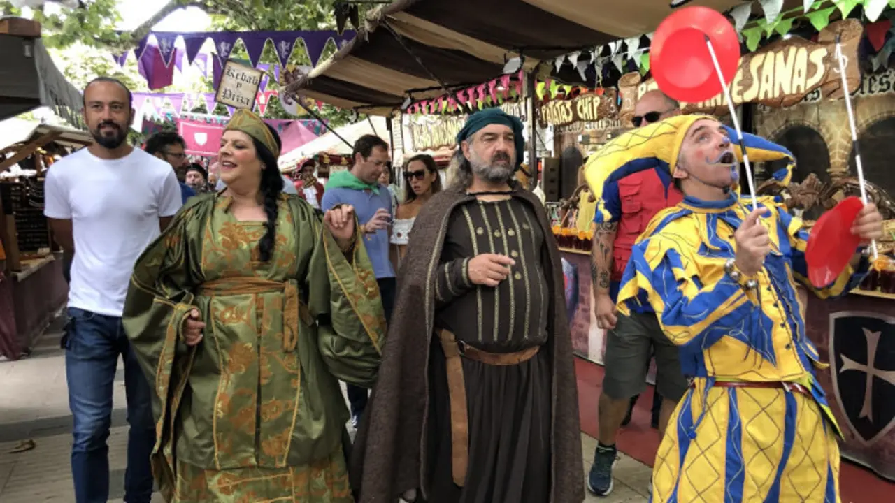 EuropaPress_2315485_Inauguraci&oacute;n_Mercado_Renacentista