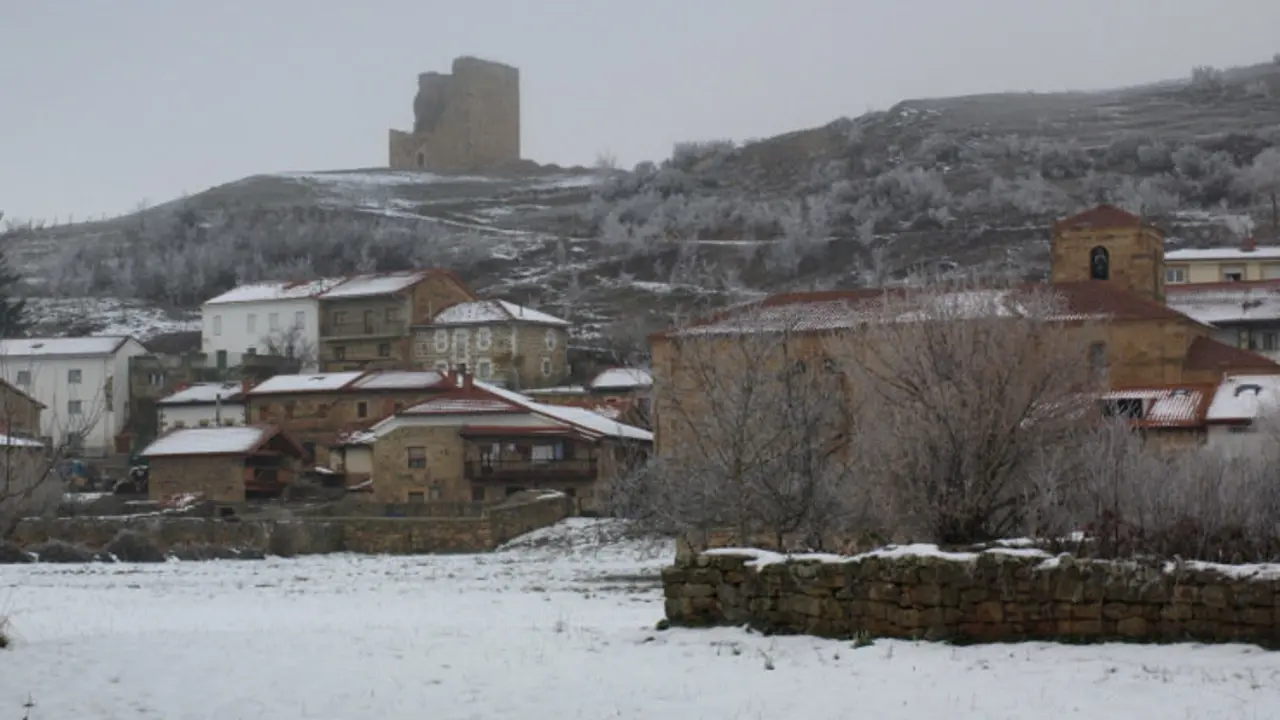 EuropaPress_1518227_Li&eacute;bana_el_centro_y_el_valle_de_Villaverde_estar&aacute;n_ma&ntilde;ana_en_aviso_rojo_por_nevadas