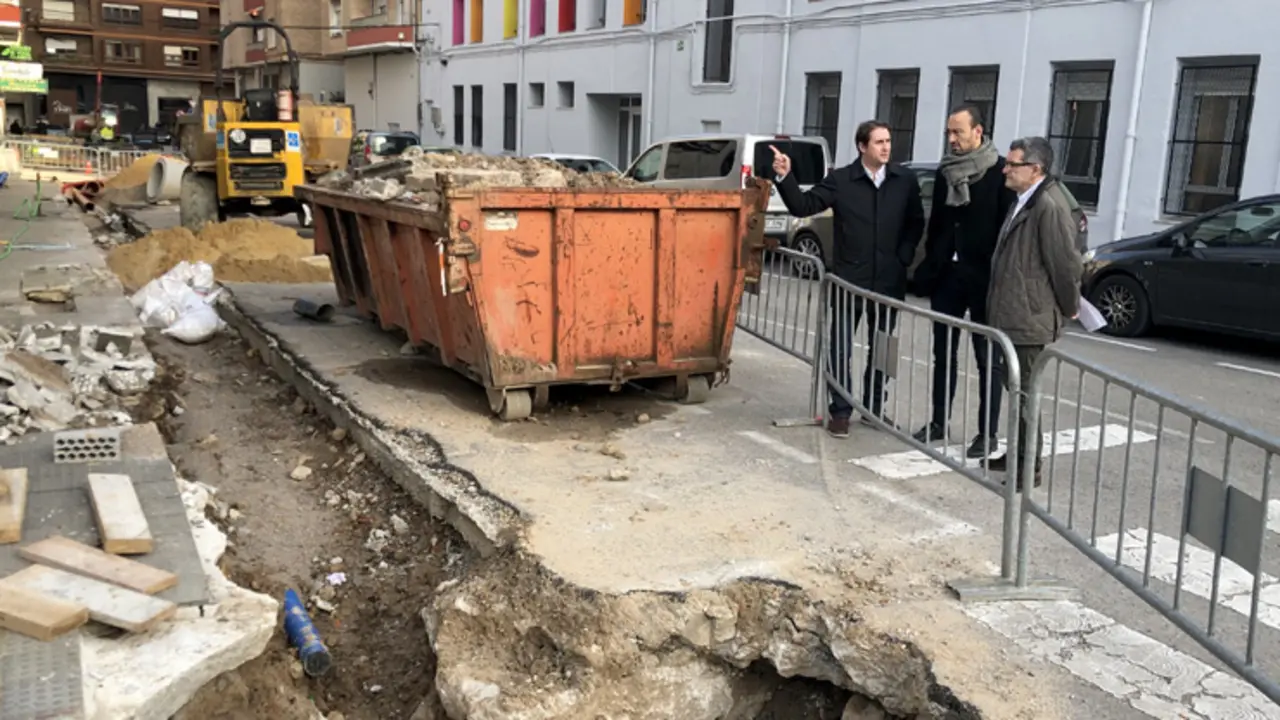 Visita de las autoridades a las obras