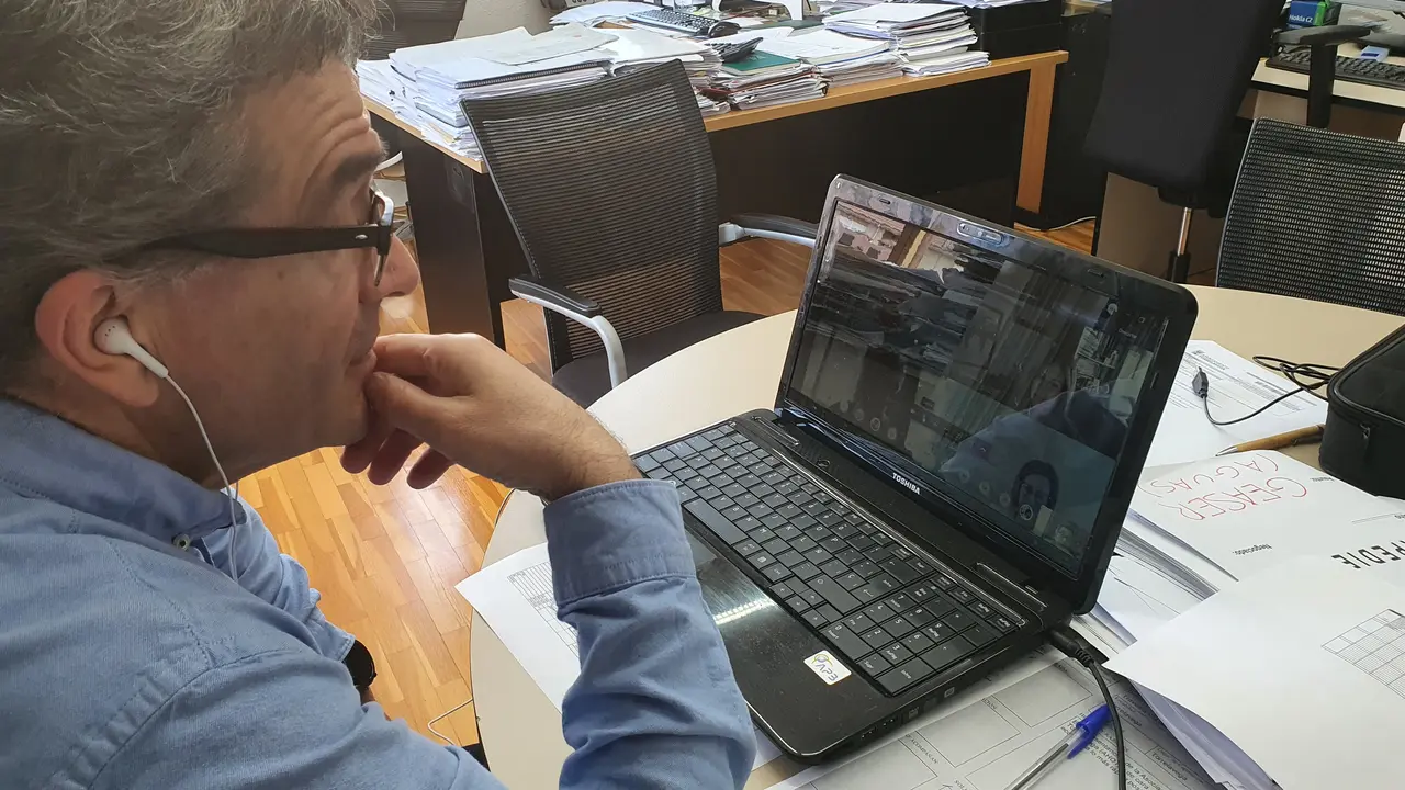 Torrelavega permitir&aacute; pagar impuestos y tasas hasta 20 de diciembre y no cobrar&aacute; este a&ntilde;o por las terrazas