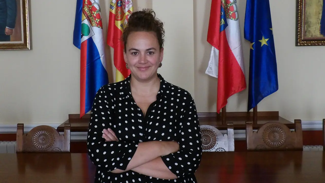 EuropaPress_3560669_concejala_igualdad_suances_raquel_fernandez