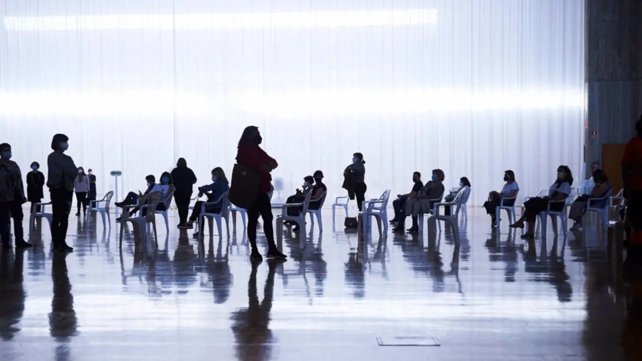 Vacunación masiva en el Palacio de Exposiciones de Santander
