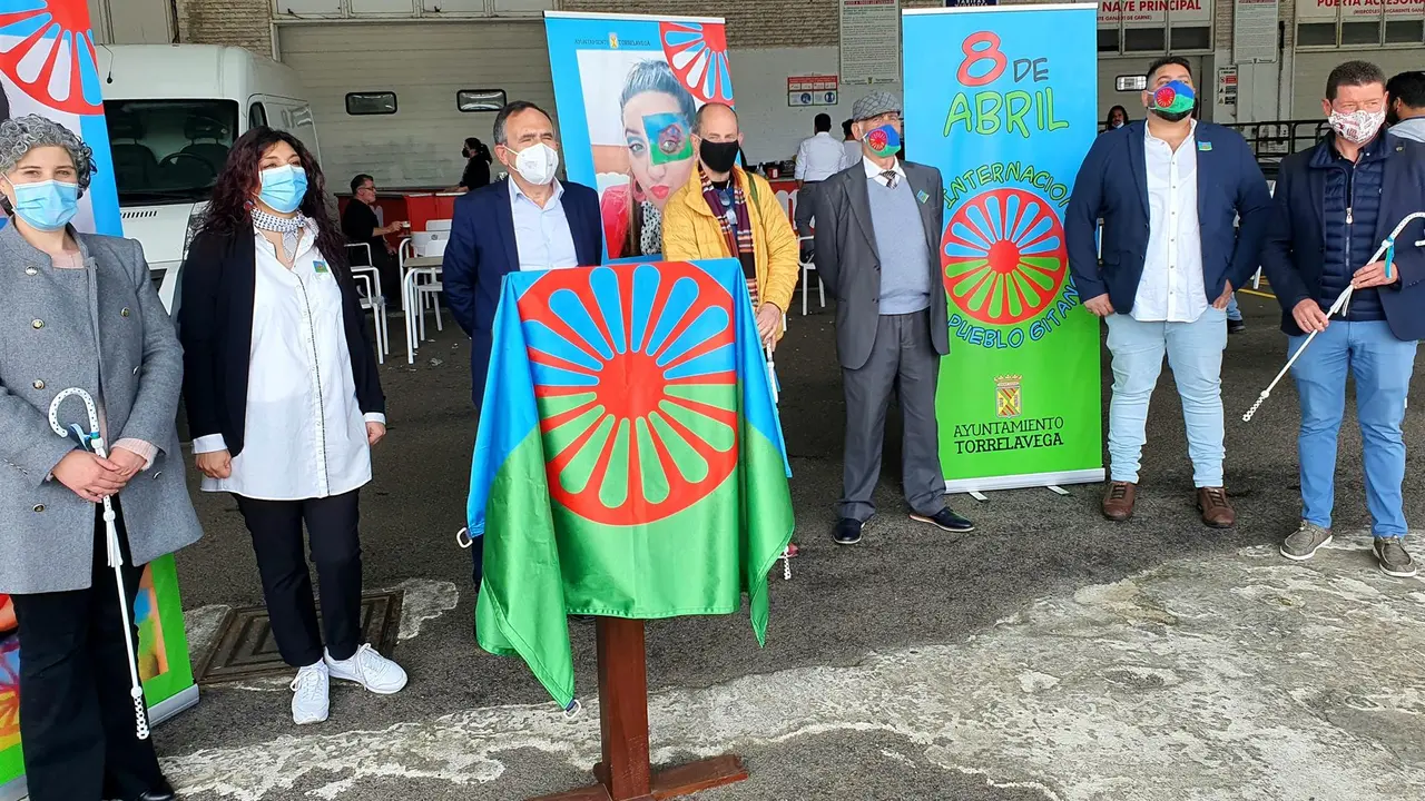 Celebración del Día Internacional del Pueblo Gitano en Torrelavega