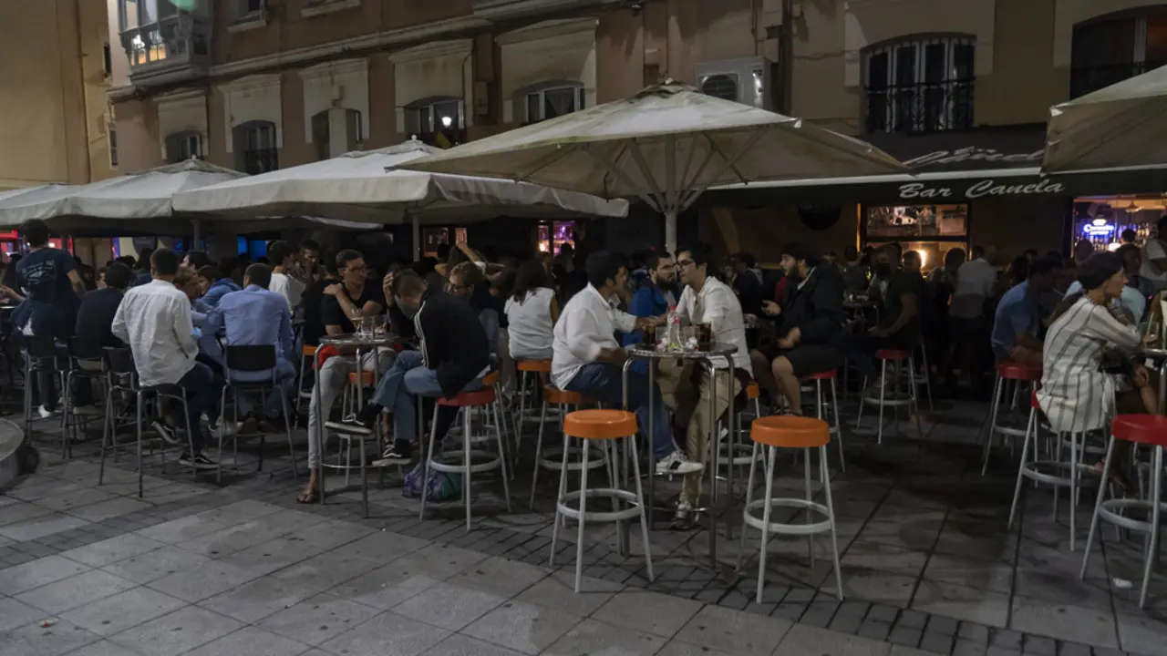 Clientes en los locales de Cañadío | Foto de archivo