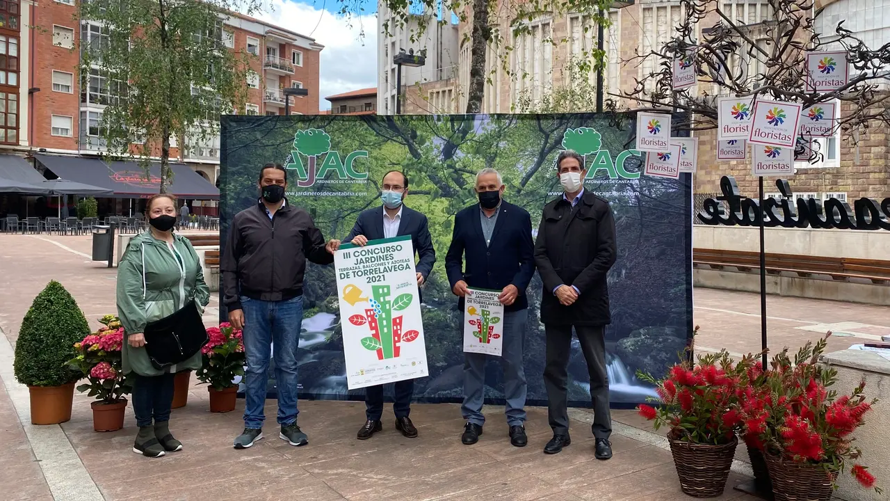 Presentaci&oacute;n del III concurso de jardines de Torrelavega