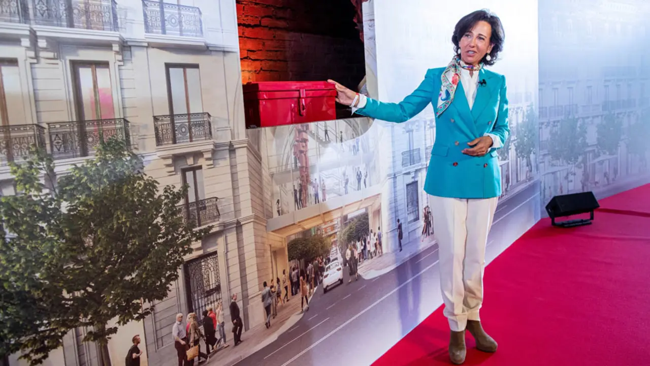 Ana Botín ha puesto la primera piedra del Proyecto Pereda