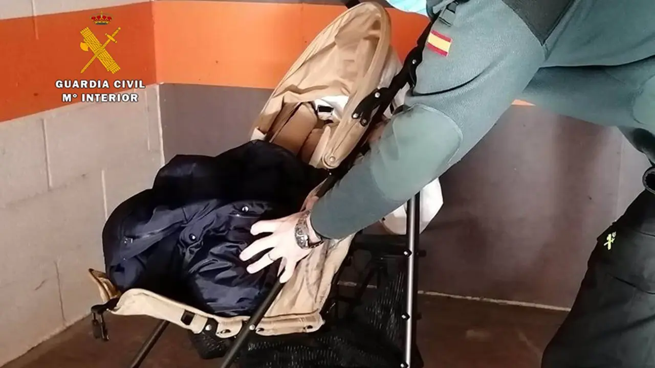 Sillita infantil usada en los hurtos en supermercados