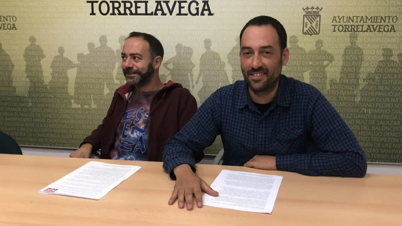 Los concejales de ACPT, Iván Martínez y Alejandro Pérez