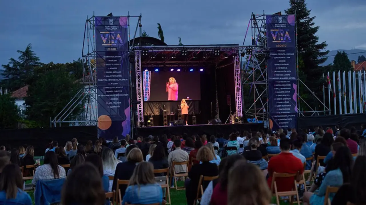 Concierto del festival Viva la Vida celebrado en los jardines de la Feria de Muestras de La Lechera