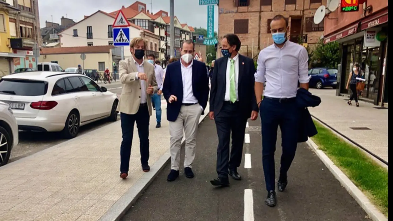 Visita carril bici que conecta Torrelavega con Puente San Miguel