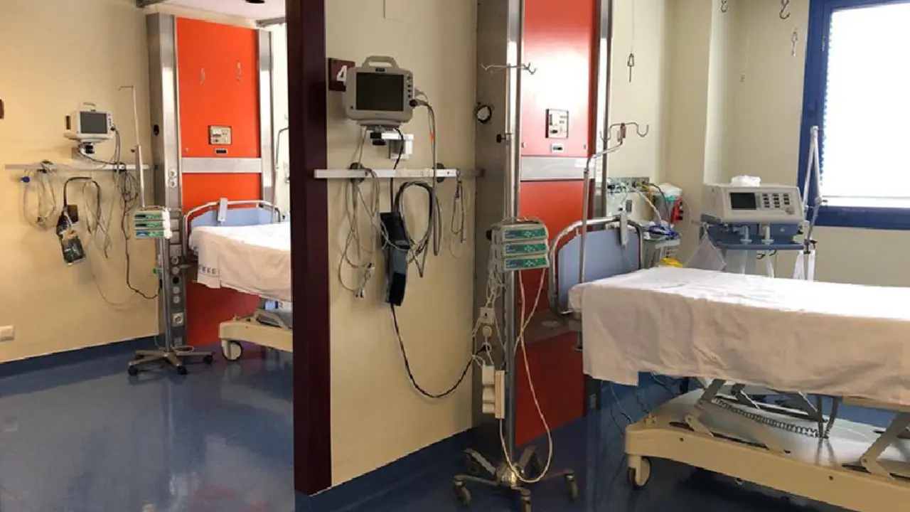 Área de cuidados críticos del Hospital de Laredo