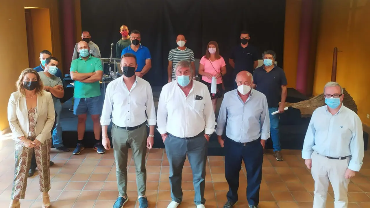 El consejero de Desarrollo Rural, Guillermo Blanco, en la reunión de la Asociación Calidad Diferenciada Patata de Valderredible