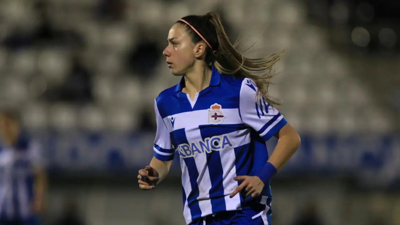 Athenea del Castillo | Foto de archivo