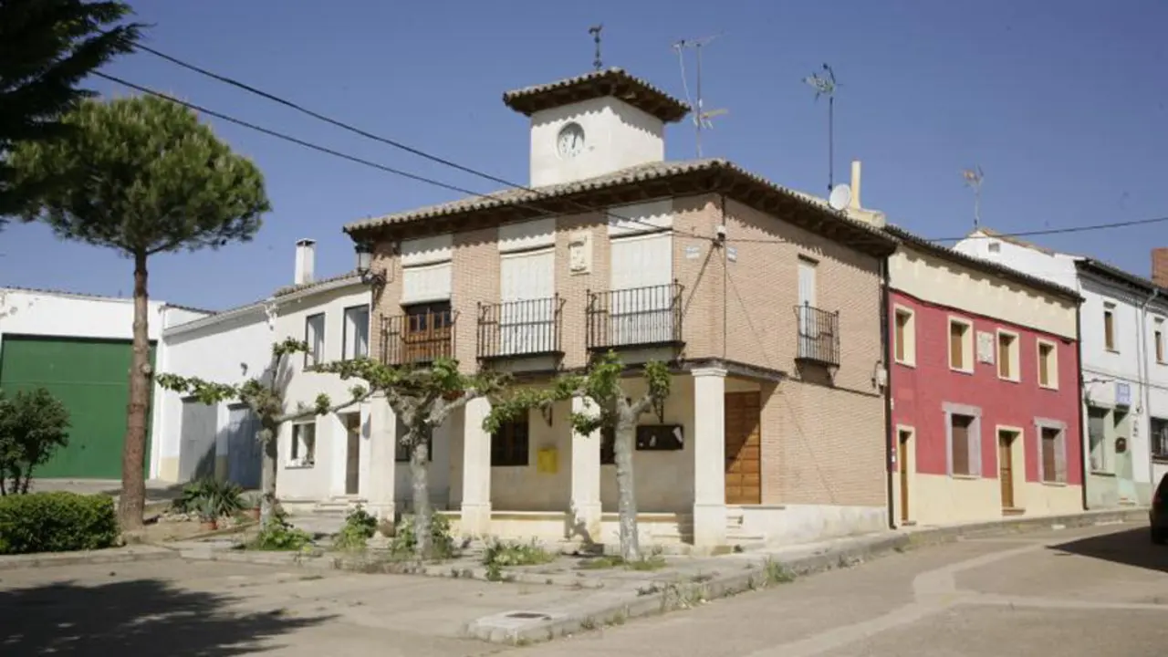 Ayuntamiento de Boadilla del Camino, en Palencia | Foto- Turismo de Palencia