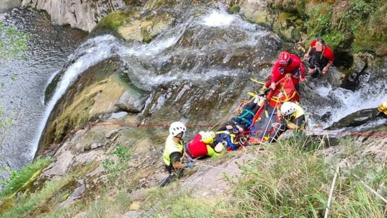 Rescate de un niño de 12 años en el Barranco del Río Navedo