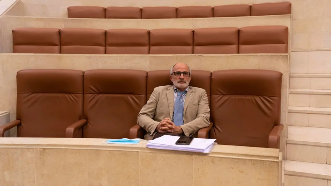 Consejero de Sanidad, Miguel Rodríguez, en el Parlamento