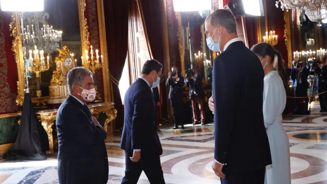 Miguel Ángel Revilla en la recepción oficial ofrecida por los Reyes de España en el Palacio Real