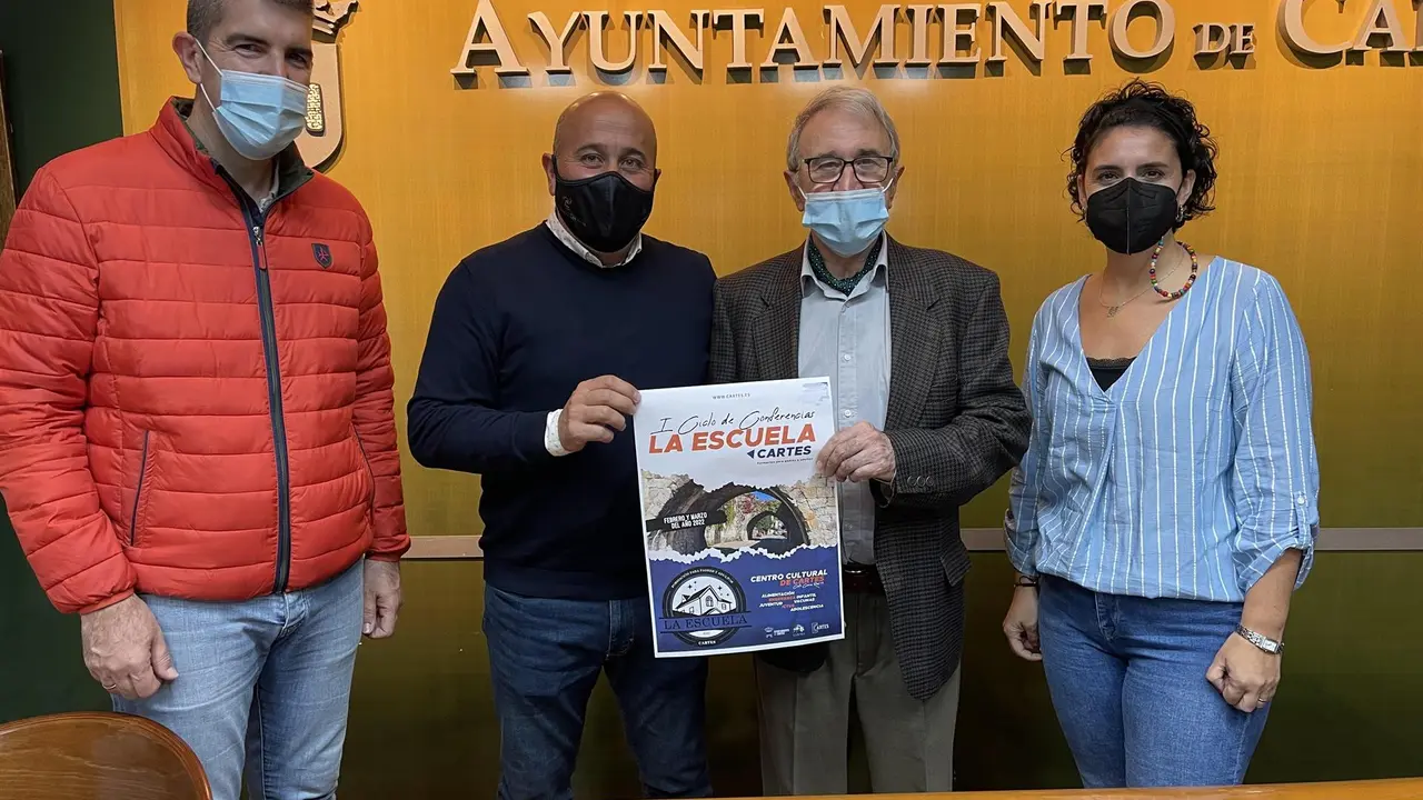 Presentación del ciclo de ponencias sobre educación para padres y adultos